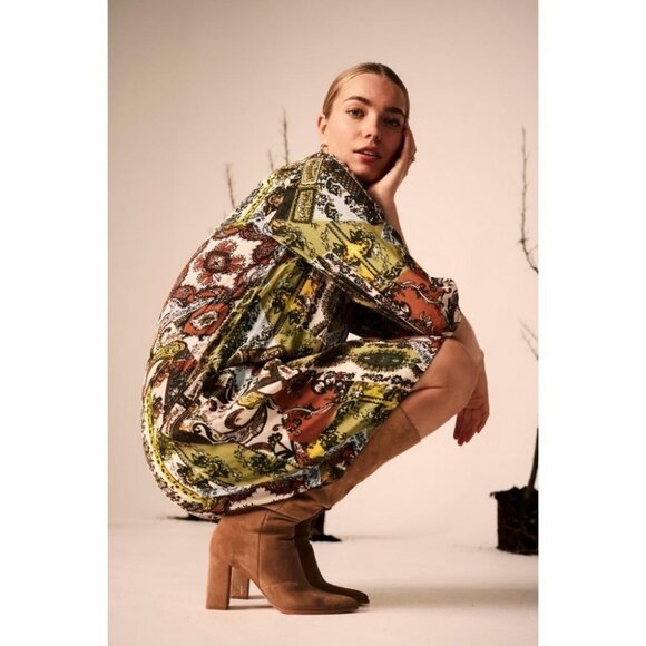 NWT CREAM Melody Short Dress - Mollie Fit - Picture 1 of 12